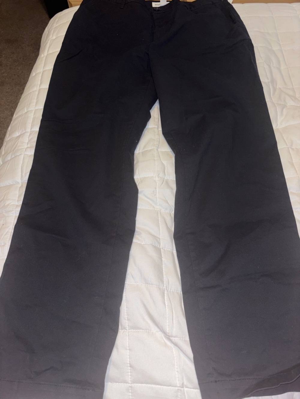 Amazon Essentials Black Women's Straight-Leg Trousers